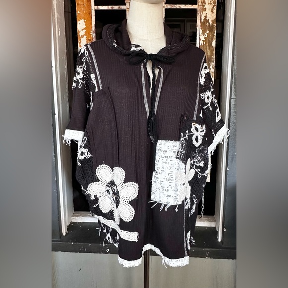 POL Mixed Lace Patchwork Hoodie Top Black Boho Oversized Size Small - Picture 4 of 12